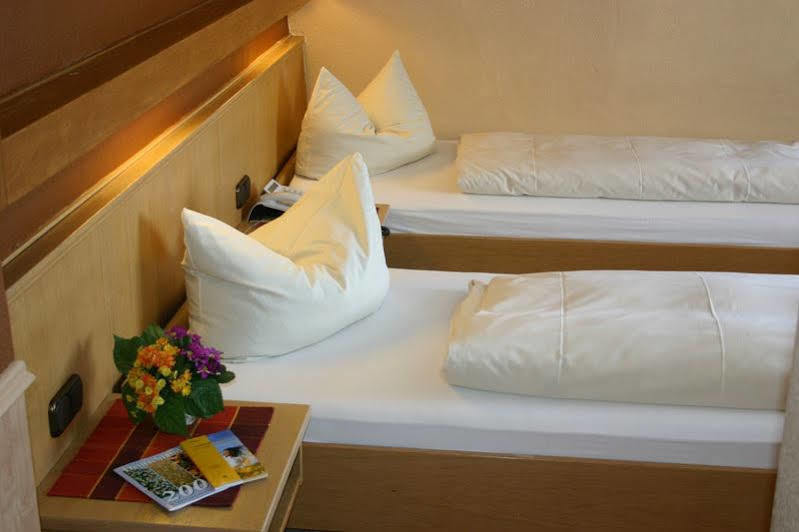 Rothenburger Hof Hotel Rothenburg ob der Tauber